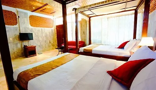 Puri Wisata Balinese Style Hotel Seminyak  Guest house
